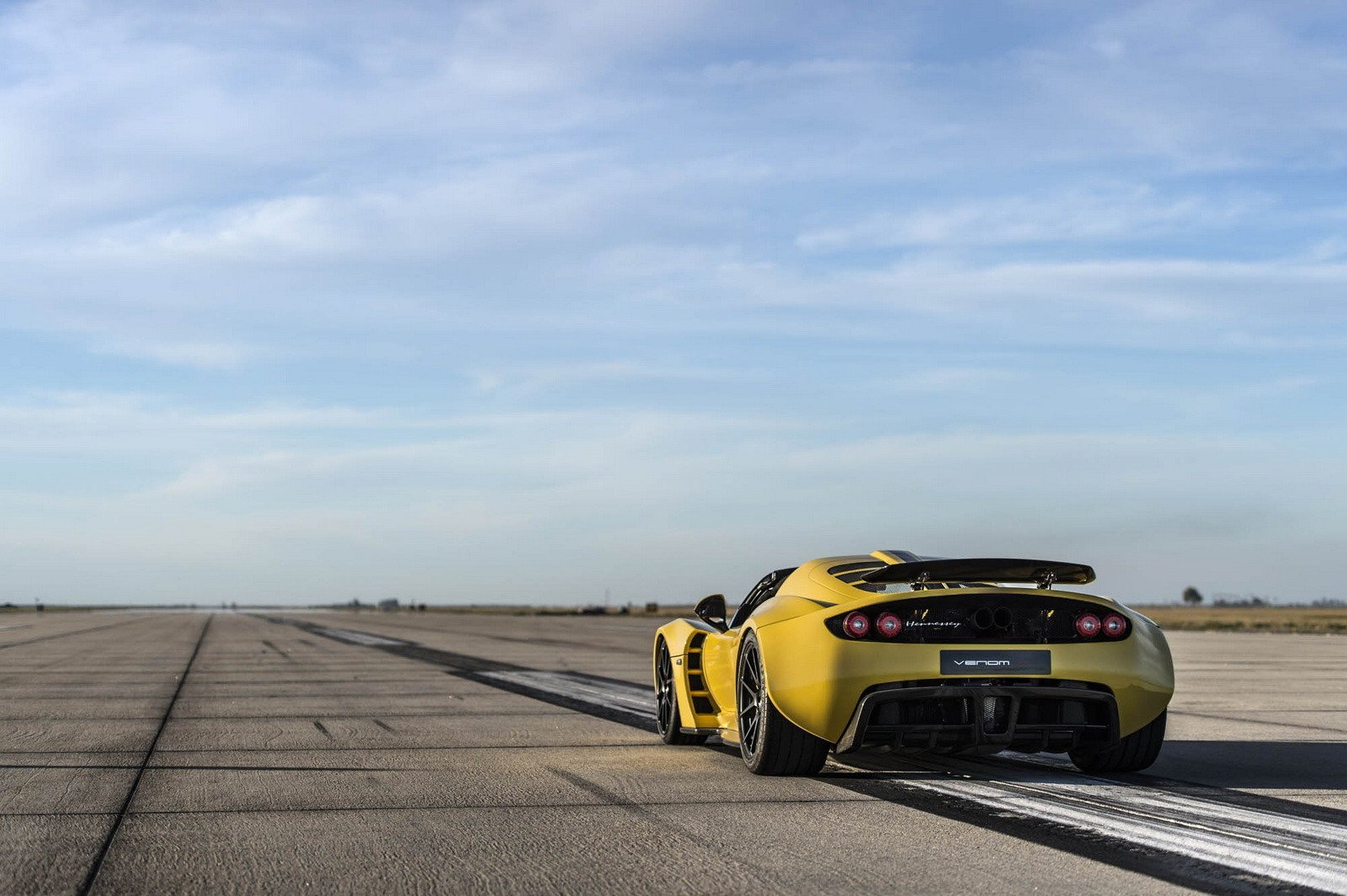 Hennessey Venom GT Spyder, el supercoche sin techo más rápido del mundo