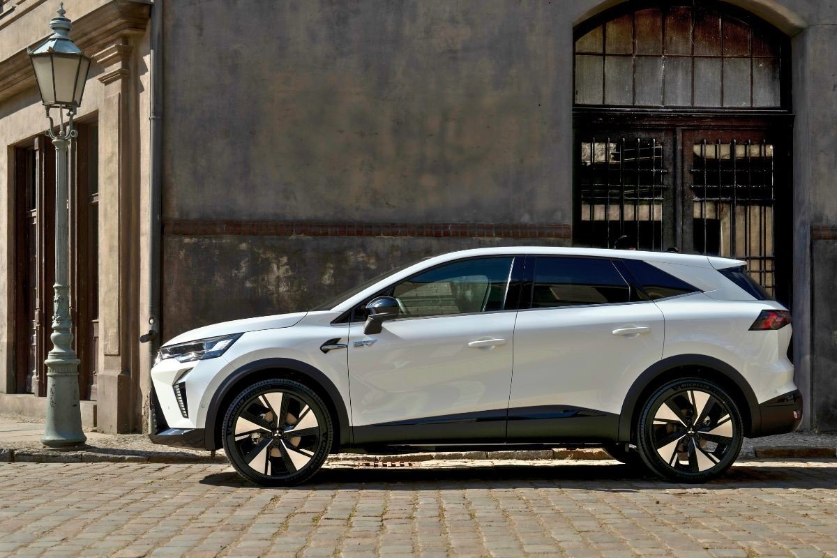 Mitsubishi Grandis 2025