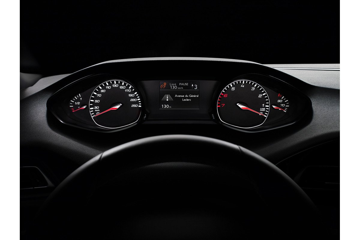 Prueba: el nuevo Peugeot 308 pide paso 