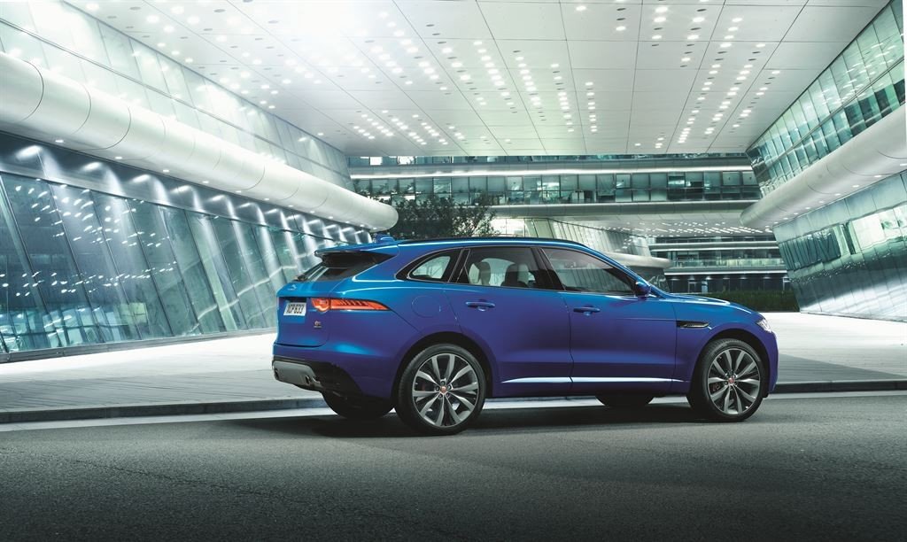 Nuevo Jaguar F-Pace 2016, SUV deportivo desde 45.000€