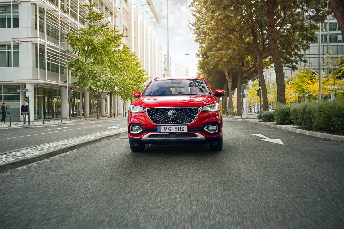 MG ZS EV y MG EHS: así son los primeros modelos de la marca en España
