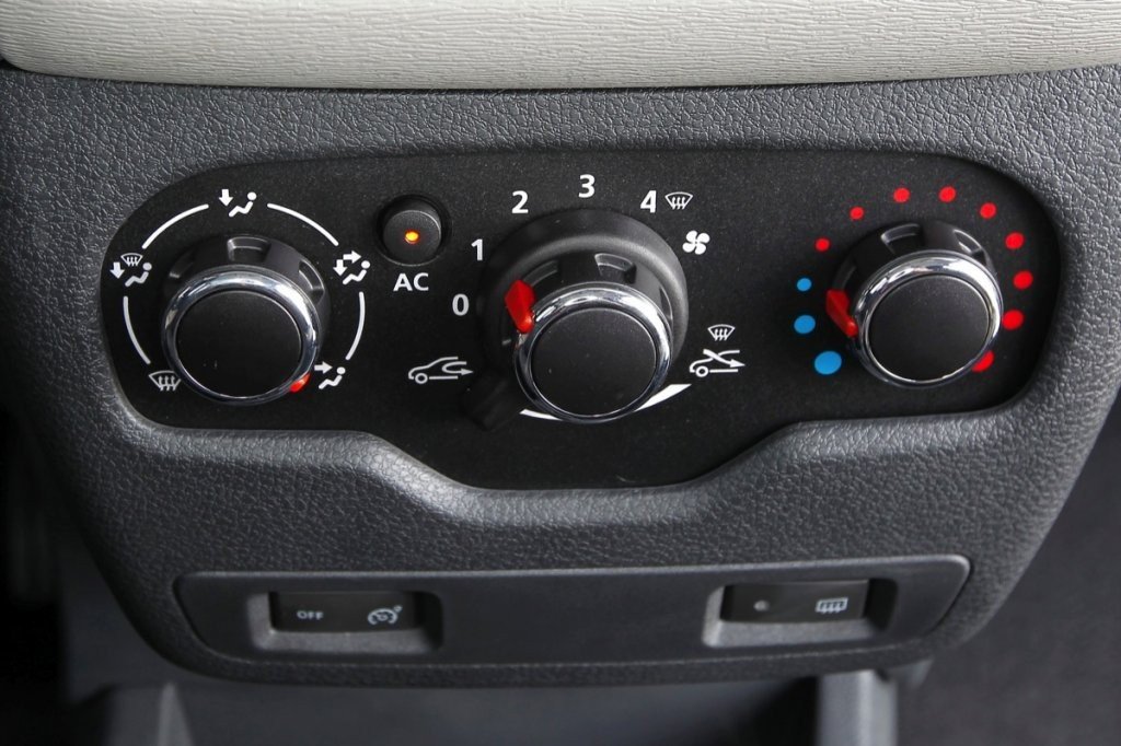 Dacia Lodgy, el monovolumen más barato del mercado Dacia Lodgy, el monovolumen más barato del mercado