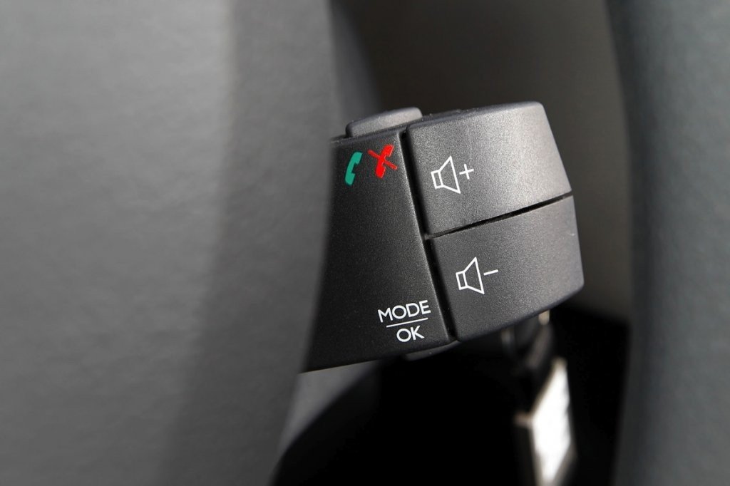 Dacia Lodgy, el monovolumen más barato del mercado Dacia Lodgy, el monovolumen más barato del mercado