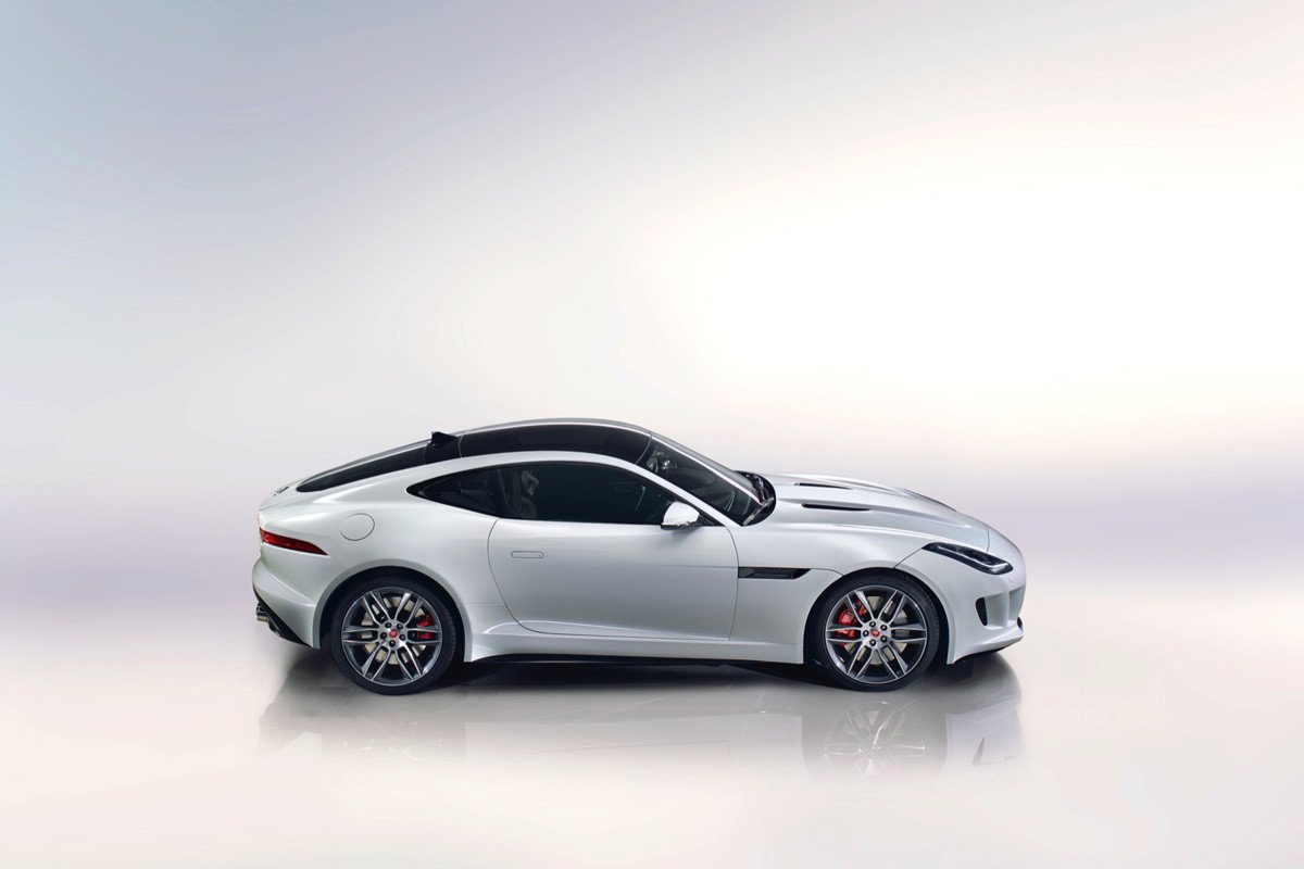 Jaguar F-Type Coupe, datos fotos y vídeo del Jaguar más deportivo