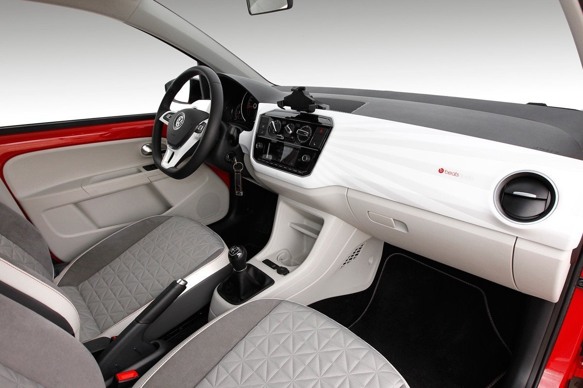 Prueba Volkswagen up! Beats, un urbano con buen sonido
