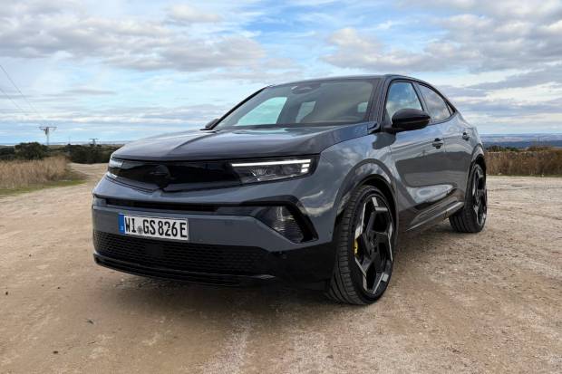 ¿Buscas un SUV divertido? Probamos el Mokka GSE: el Opel eléctrico más rápido