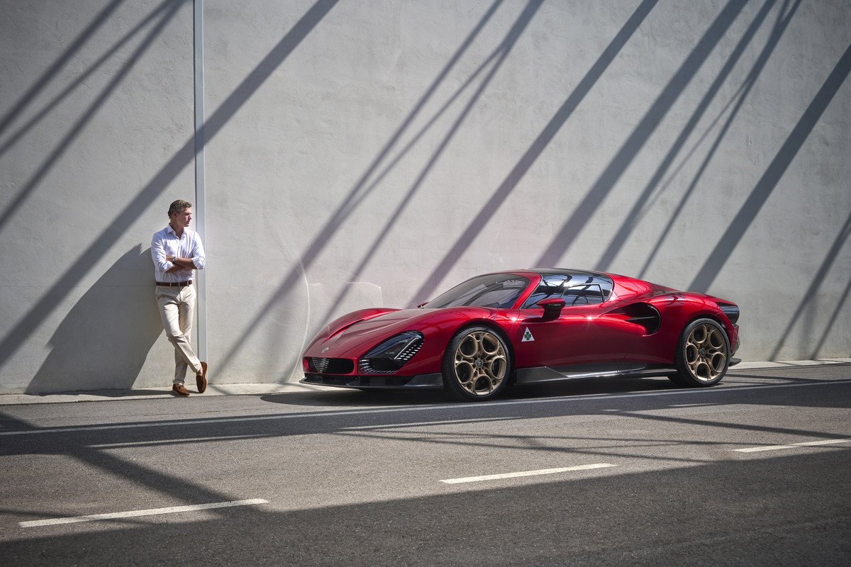 Alfa Romeo 33 Stradale, una joya exclusiva para 33 afortunados 