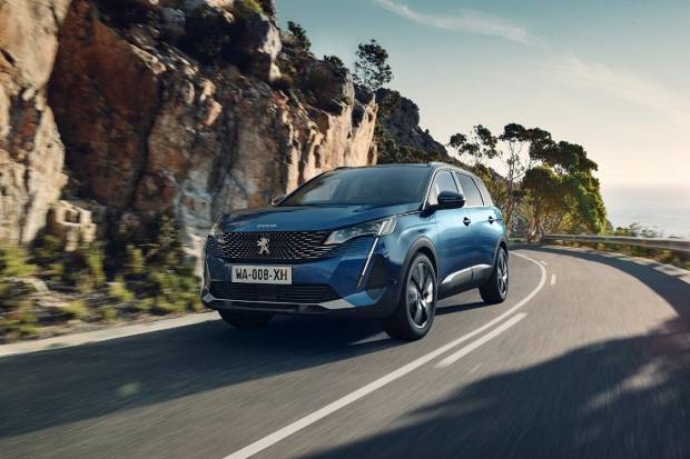 Nuevo Peugeot 5008: diseño homogéneo y más tecnología