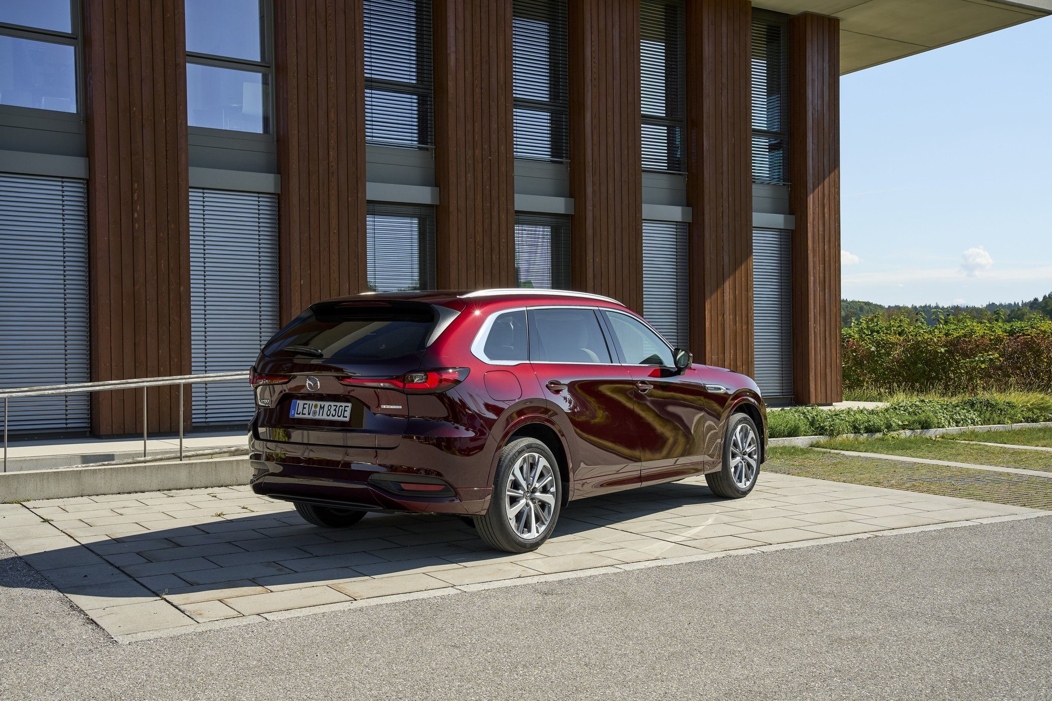 Mazda-cx-80