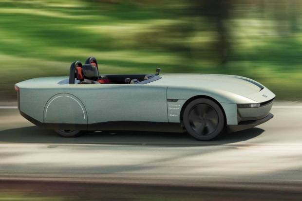 Aura, el coche bala descapotable 100% eléctrico que sueña con llegar a producción