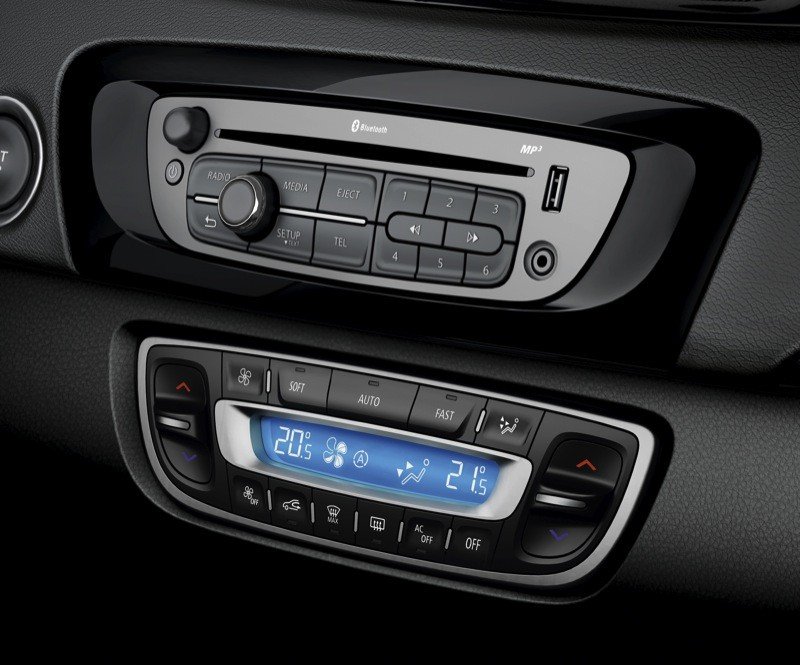 Renault Scénic y Grand Scénic 2012: equipamiento y precios