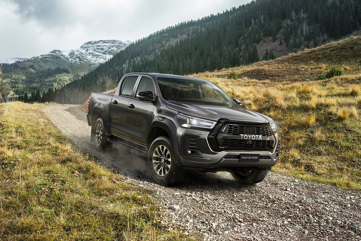 Toyota Hilux GR Sport - Auto10