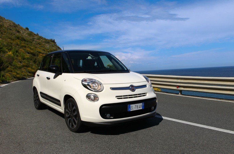 Comprar coche: Fiat 500 L, a la venta desde 13.500 €