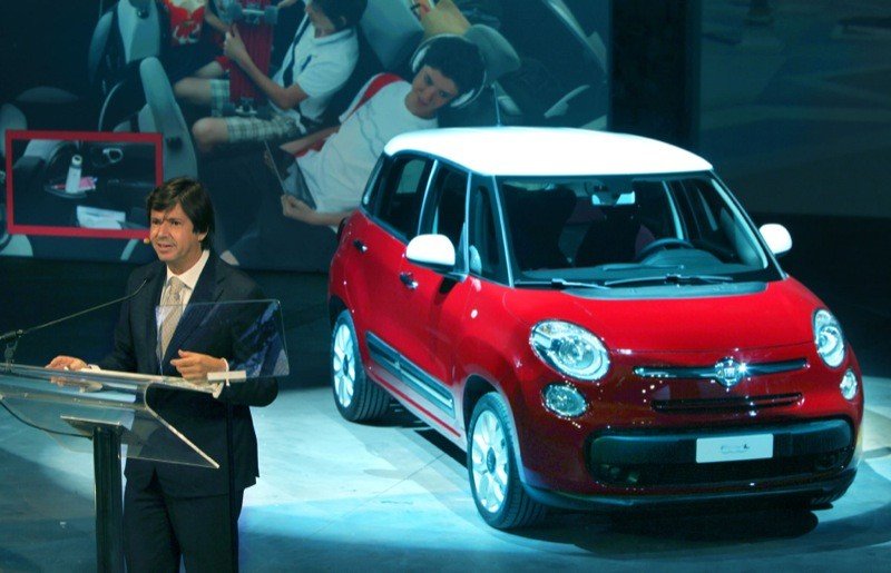Comprar coche: Fiat 500 L, a la venta desde 13.500 €