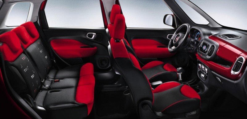 Comprar coche: Fiat 500 L, a la venta desde 13.500 €