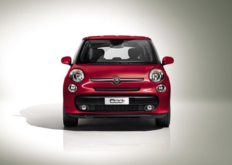 Comprar coche: Fiat 500 L, a la venta desde 13.500 €