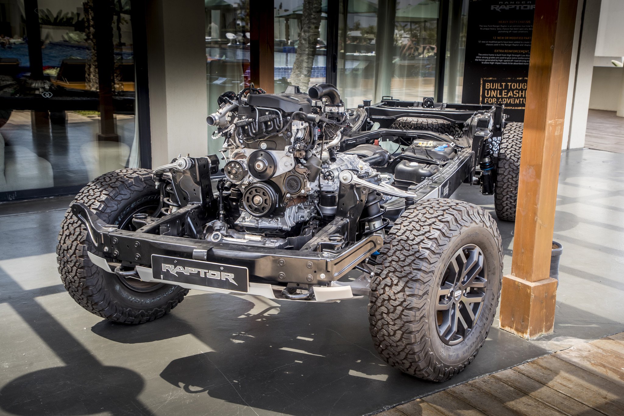 Probamos el Ford Ranger Raptor, un 4x4 de altas prestaciones