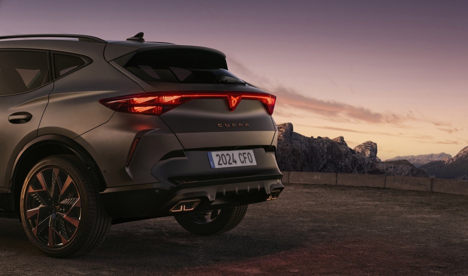 El Cupra Formentor 2024 ya tiene lista de equipamiento, precios y nuevas motorizaciones