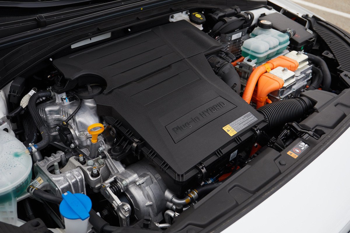 Prueba nueva gama Hyundai Ioniq, híbrido, enchufable y eléctrico