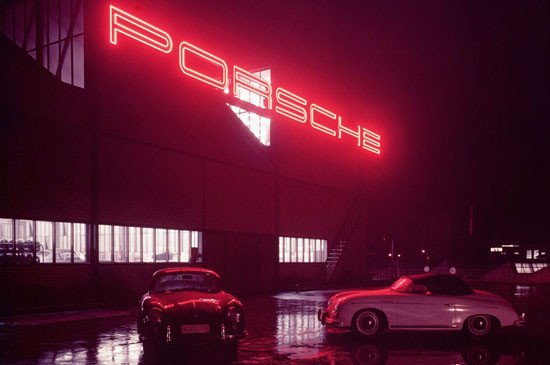 Porsche celebra 60 años de la planta de Stuttgart-Zuffenhausen