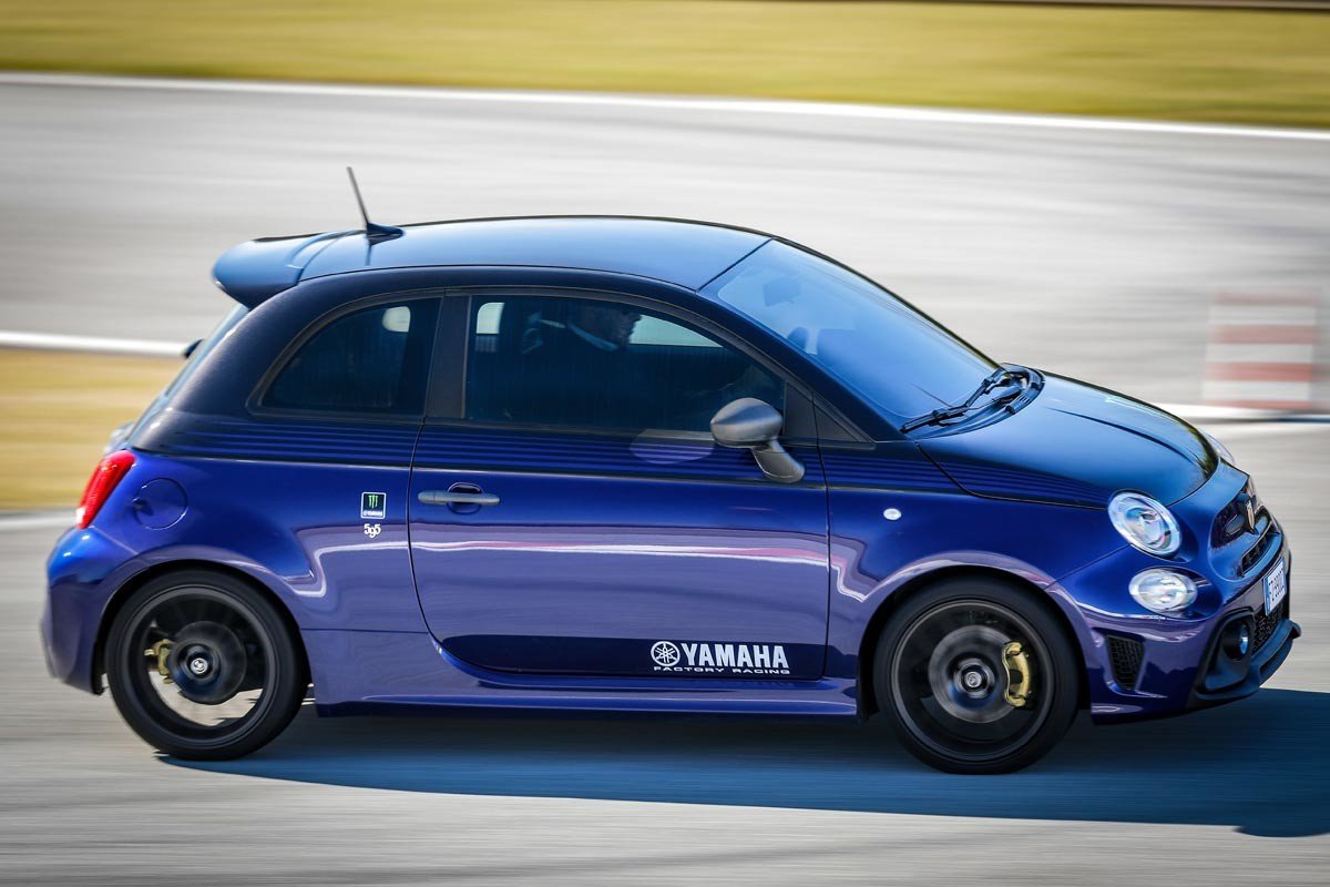 Abarth 595 Scorpionero y Monster Energy Yamaha: todo sobre las nuevas series especiales