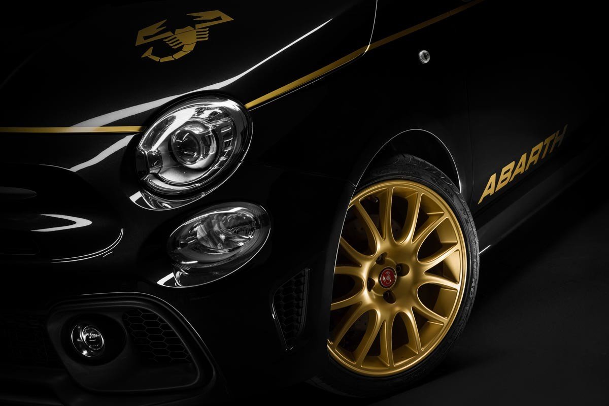 Abarth 595 Scorpionero y Monster Energy Yamaha: todo sobre las nuevas series especiales