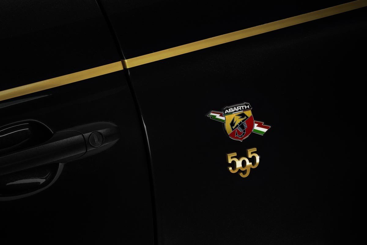 Abarth 595 Scorpionero y Monster Energy Yamaha: todo sobre las nuevas series especiales