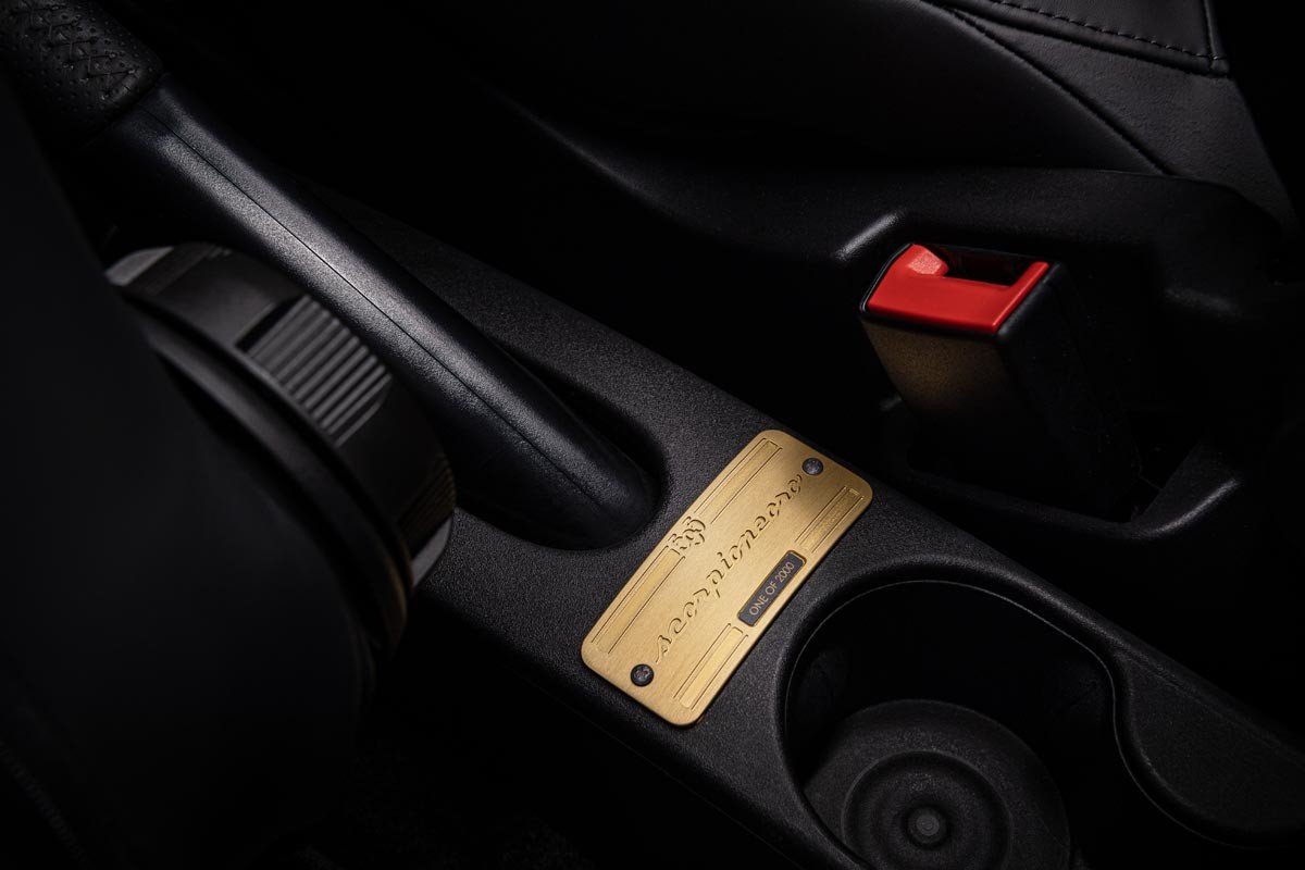 Abarth 595 Scorpionero y Monster Energy Yamaha: todo sobre las nuevas series especiales