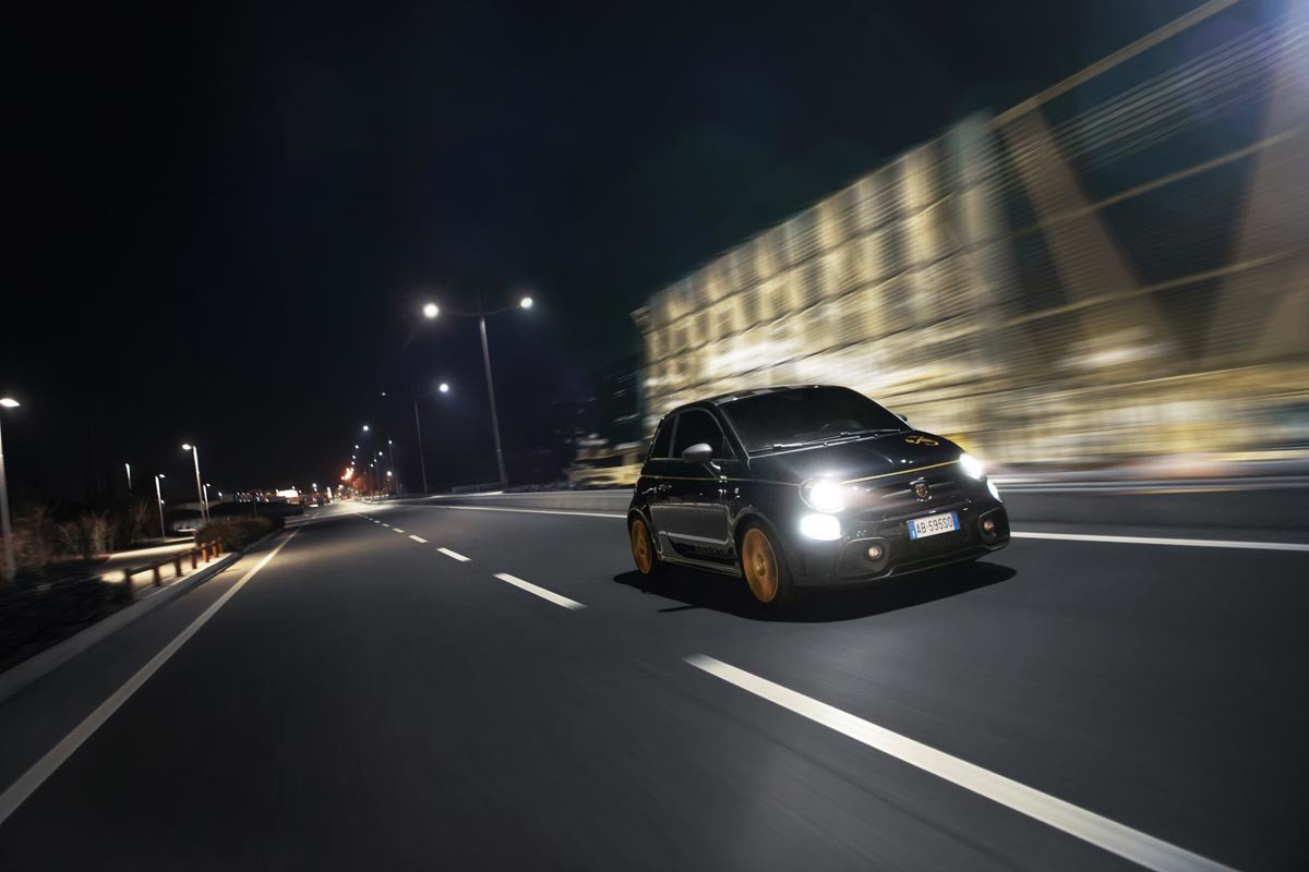 Abarth 595 Scorpionero y Monster Energy Yamaha: todo sobre las nuevas series especiales