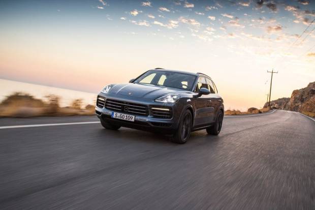 Un millón de Porsche Cayenne: la historia del coche que salvó la compañía