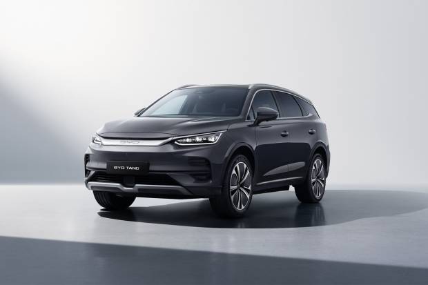 Aunque lleva poco en el mercado, BYD actualiza su Tang con más autonomía