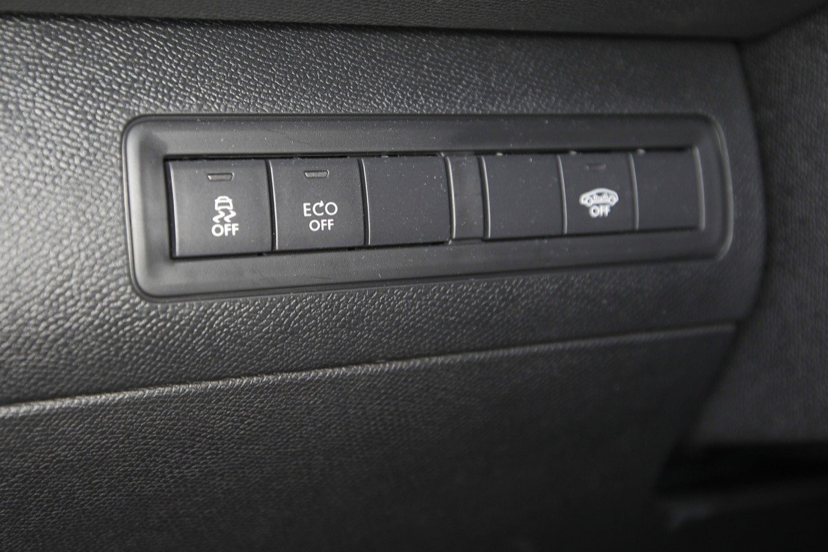 Comparativa Peugeot 308 vs Volkswagen Golf