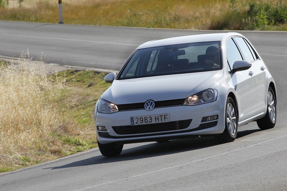 Comparativa Peugeot 308 vs Volkswagen Golf
