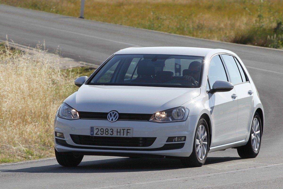 Comparativa Peugeot 308 vs Volkswagen Golf