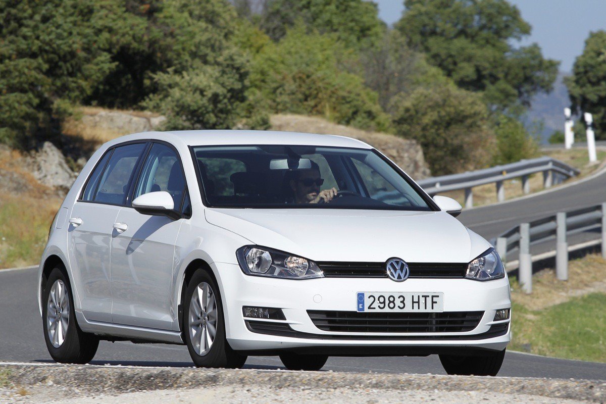 Comparativa Peugeot 308 vs Volkswagen Golf