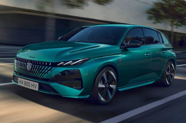 Nuevo Peugeot 308 2025: nueva imagen y mejor equipamiento para destronar al VW Golf