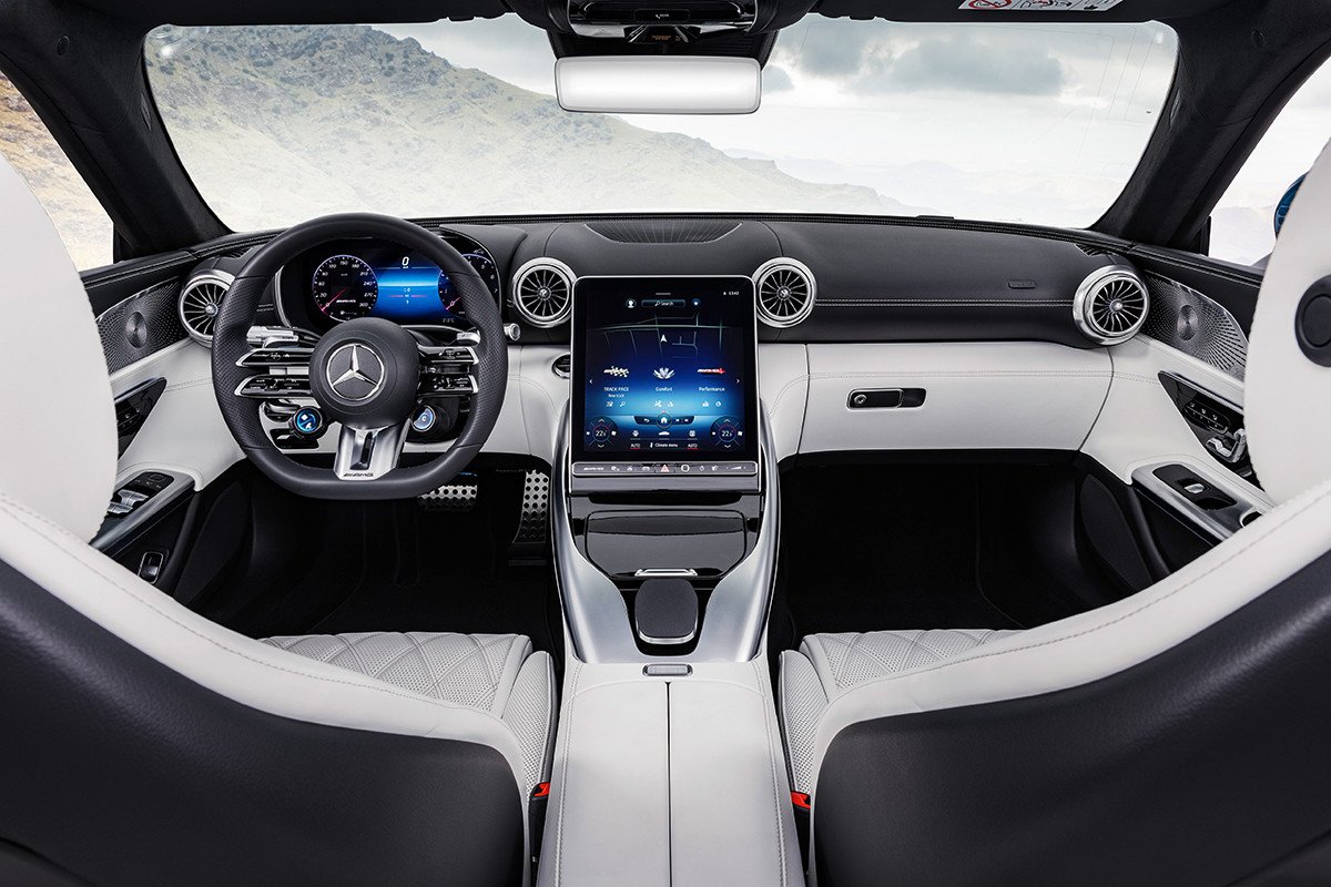 Mercedes AMG 43 SL, así es la versión barata con cuatro cilindros 