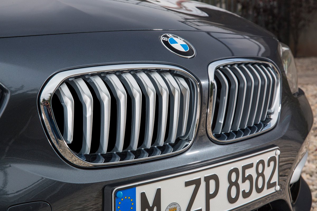 El BMW Serie 1 estrena imagen y dos motores