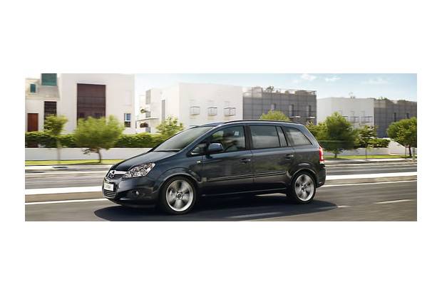 Monovolumen compacto de 7 plazas