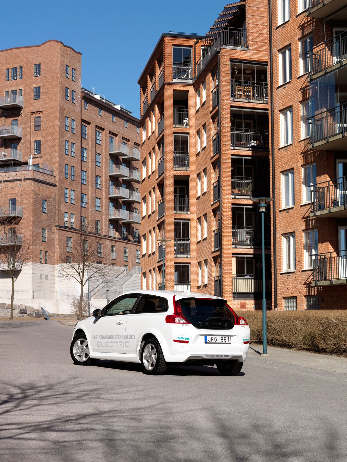 Volvo ya prepara el C30 eléctrico enchufable