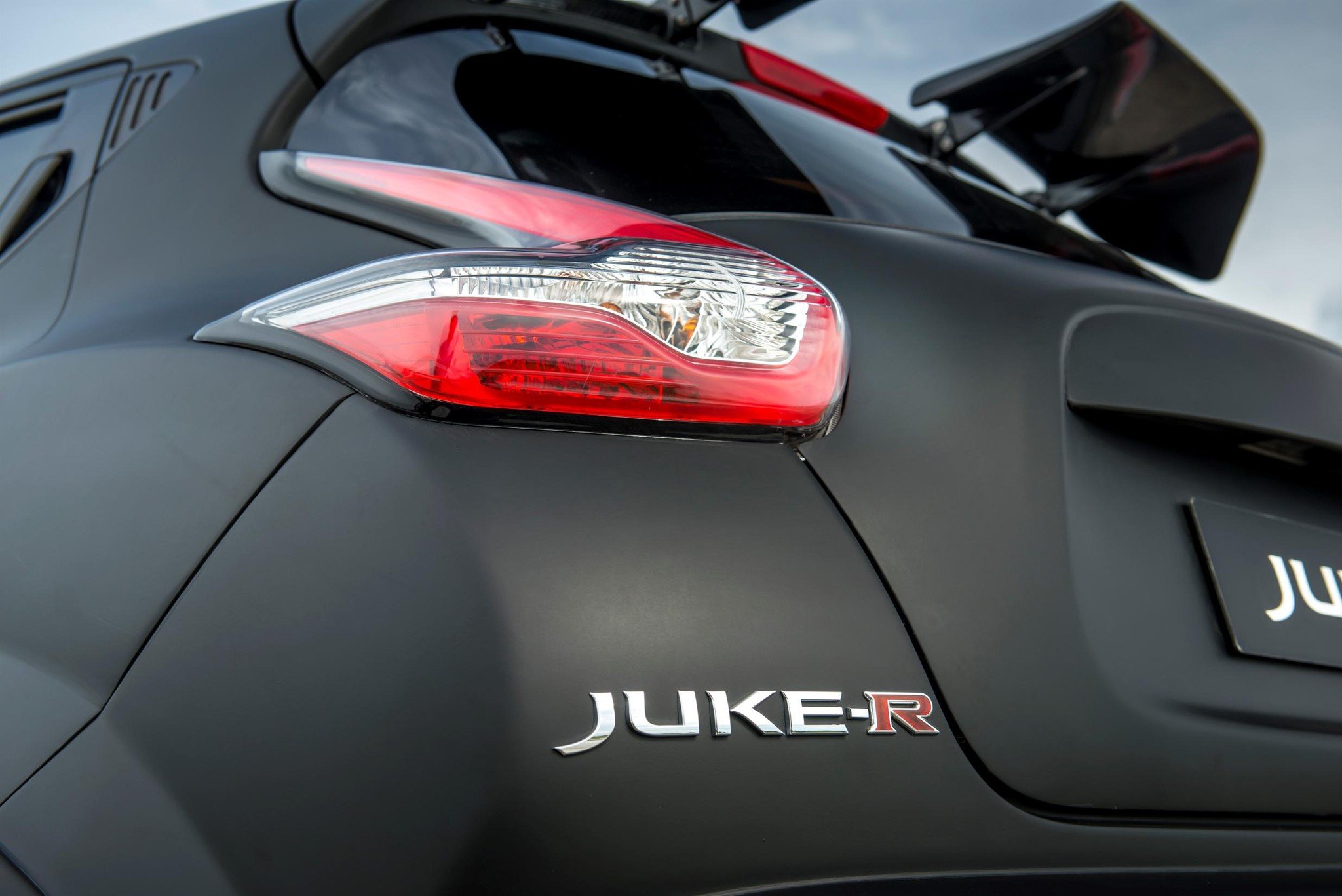 El nuevo Nissan Juke-R 2.0 debuta en Goodwood con 600 CV de potencia