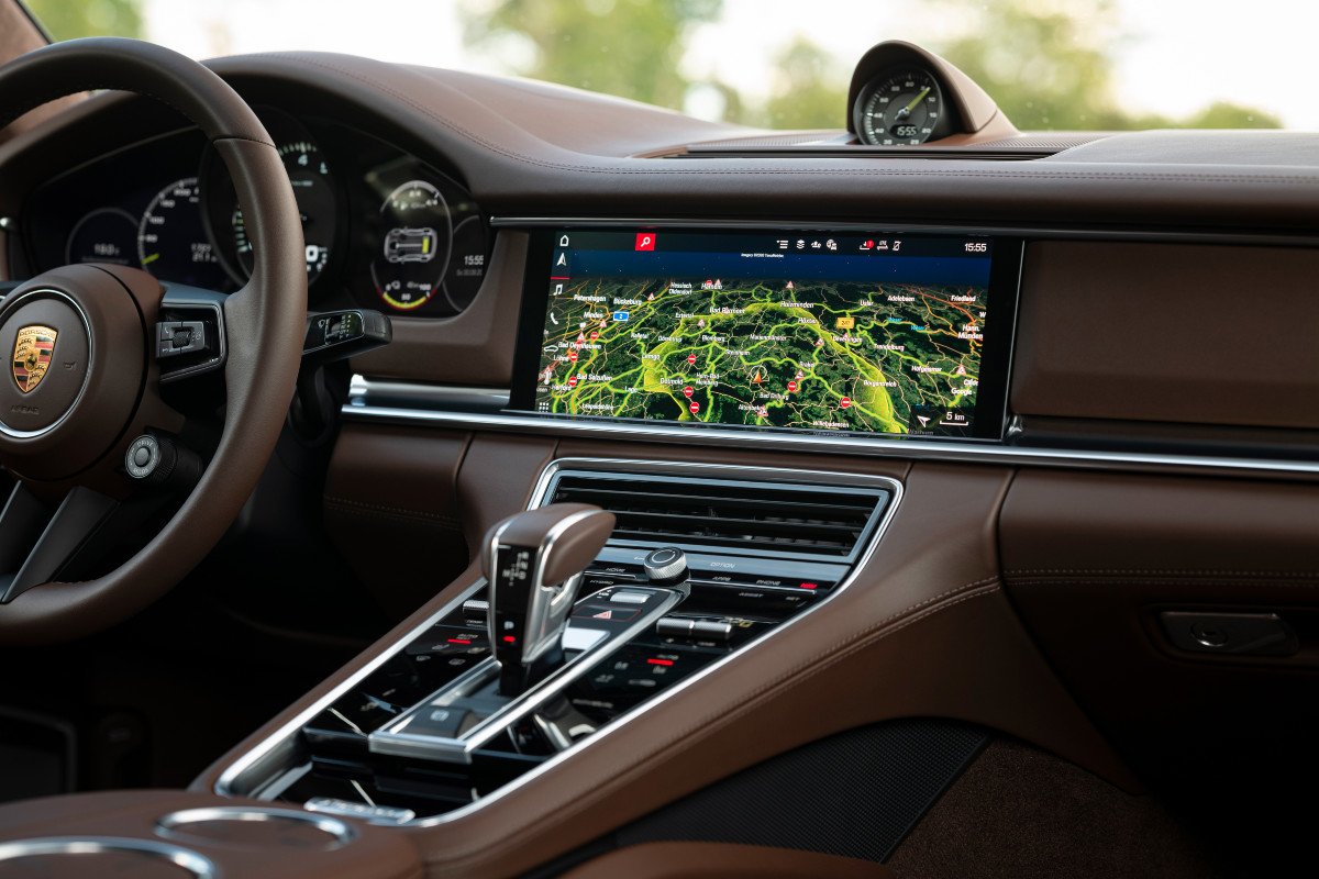 Prueba nuevo Porsche Panamera Híbrido: nuestra opinión en 4 claves