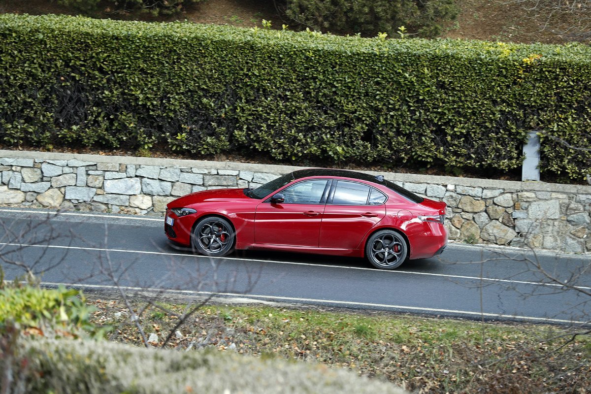 Probando los Alfa Romeo Giulia y Stelvio Tributo Italiano: ¿qué los hace tan especiales?