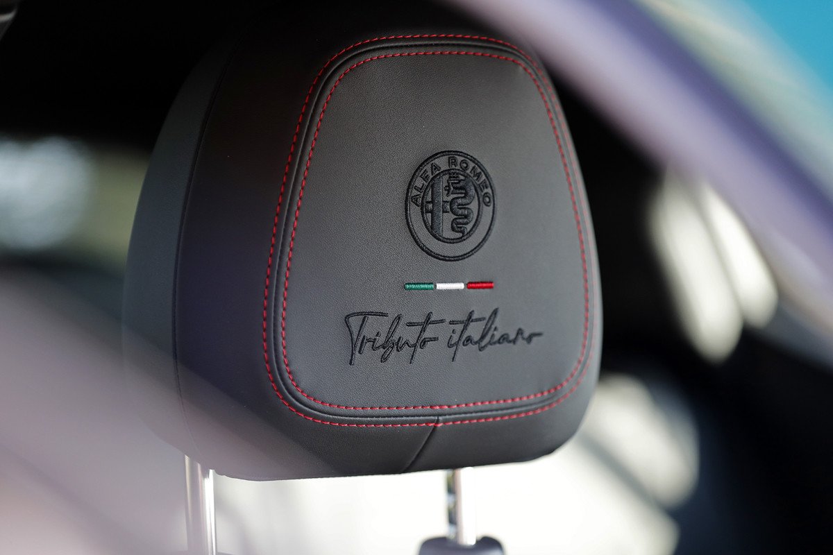 Probando los Alfa Romeo Giulia y Stelvio Tributo Italiano: ¿qué los hace tan especiales?