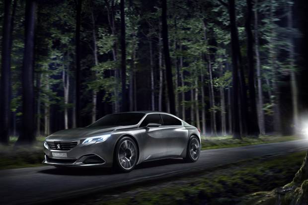 Peugeot Exalt: ¿el futuro coupé de cinco puertas de Peugeot?