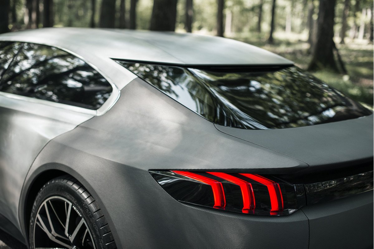 Peugeot Exalt: ¿el futuro coupé de cinco puertas de Peugeot?