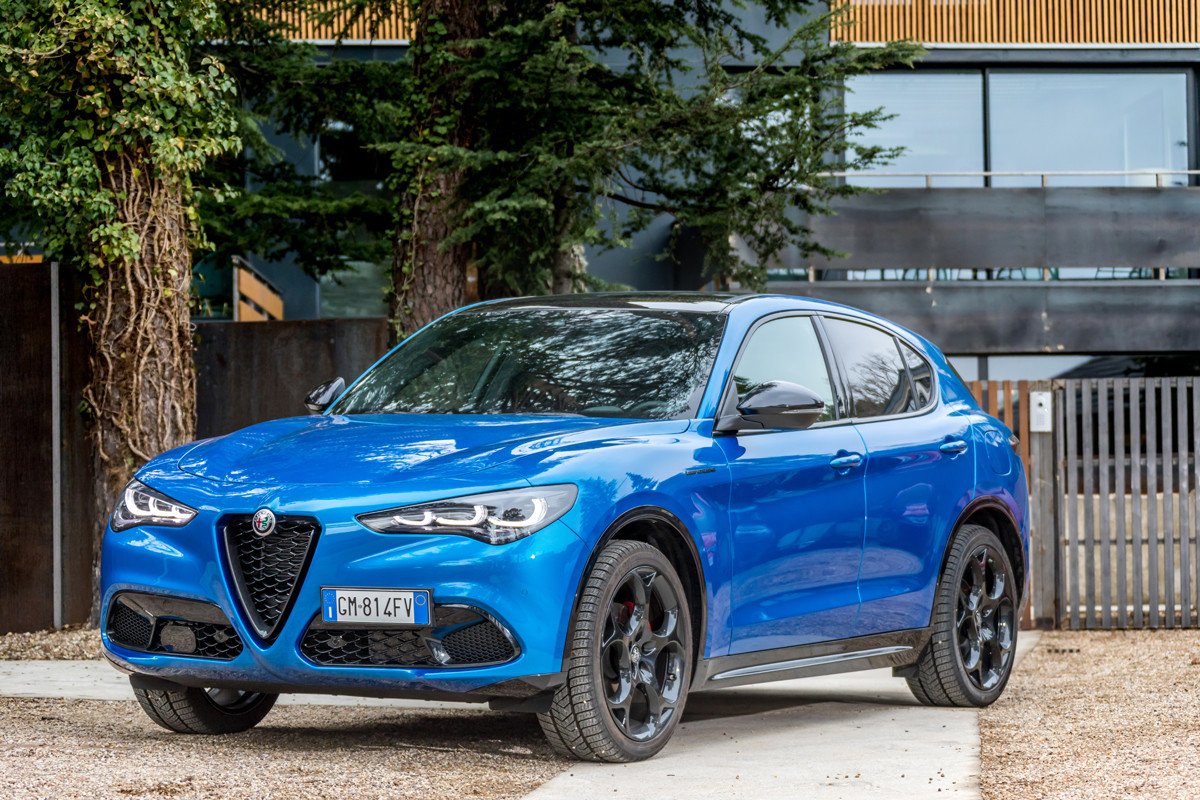 Prueba Alfa Romeo Stelvio: nueva mirada, manteniendo motores y dinamismo