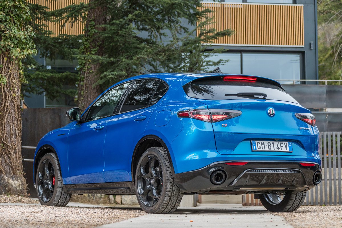 Prueba Alfa Romeo Stelvio: nueva mirada, manteniendo motores y dinamismo