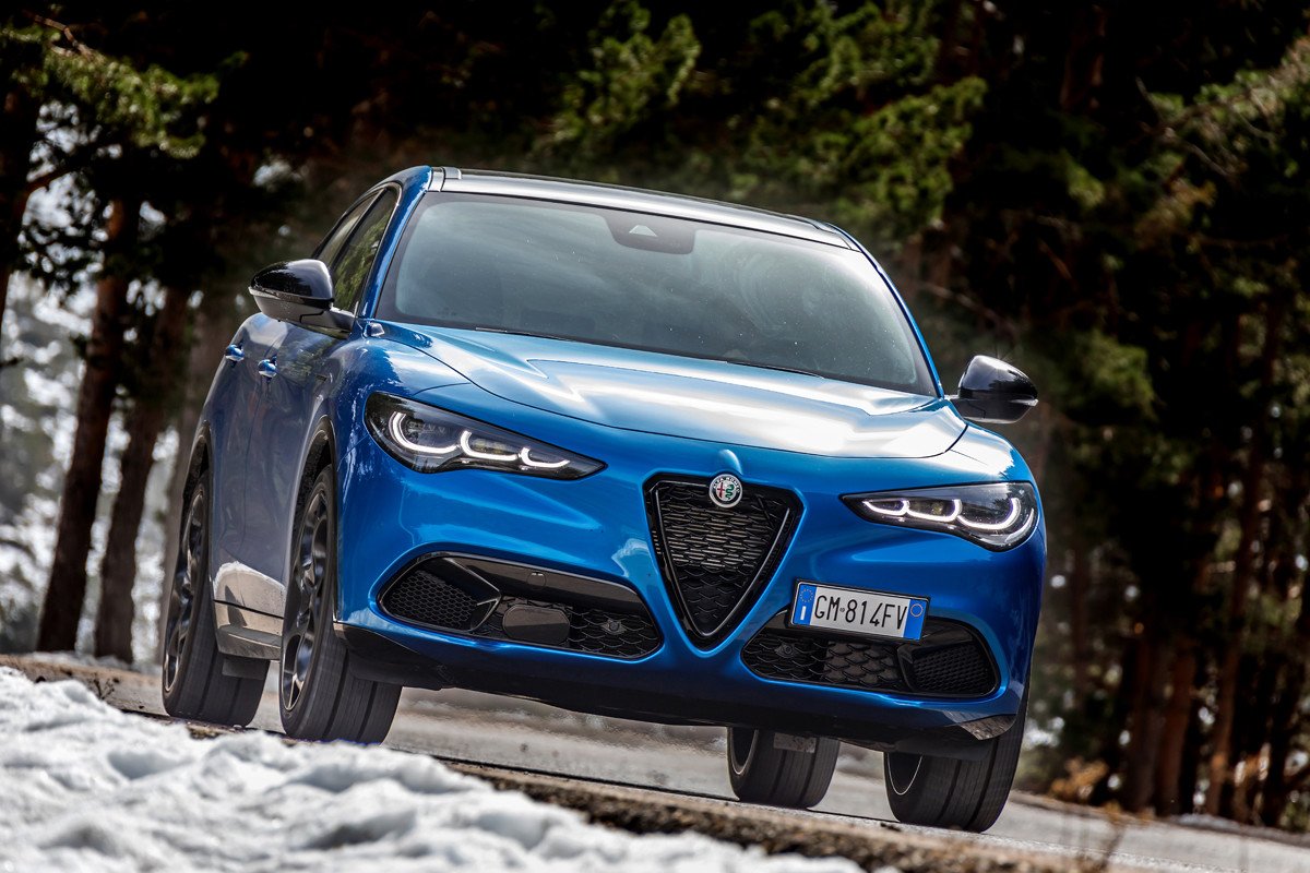 Prueba Alfa Romeo Stelvio: nueva mirada, manteniendo motores y dinamismo