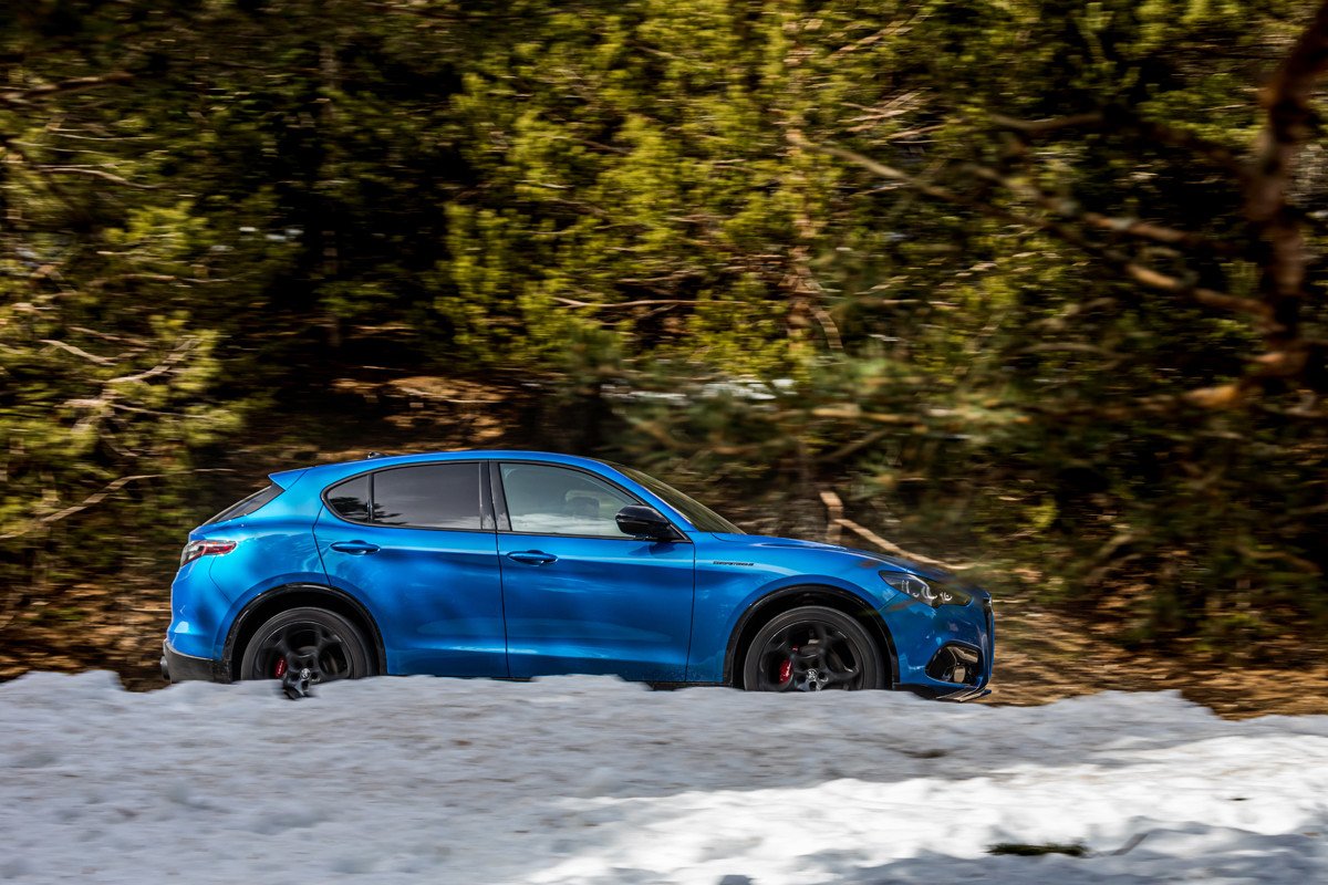 Prueba Alfa Romeo Stelvio: nueva mirada, manteniendo motores y dinamismo